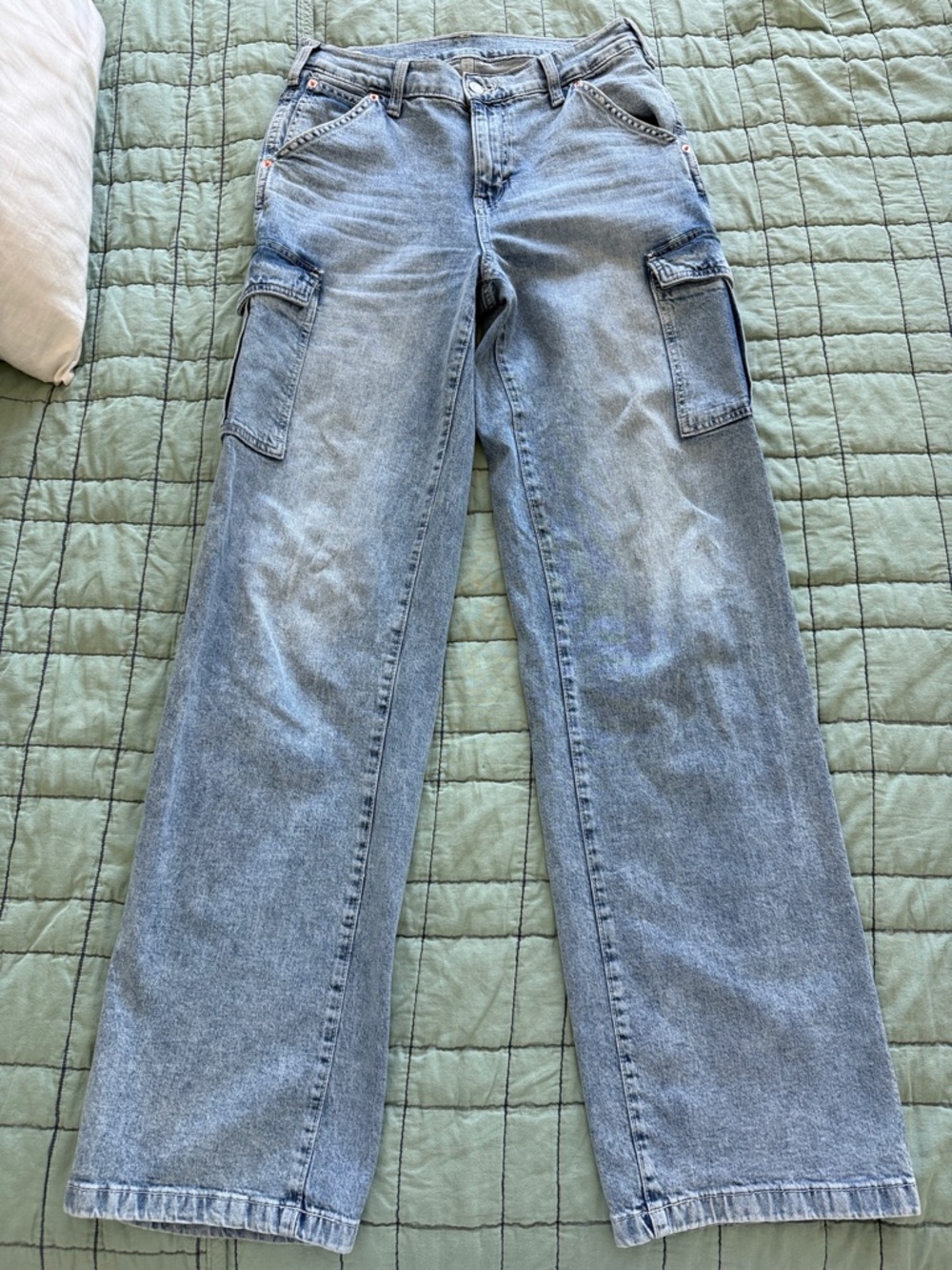 GAP Light Blue Cargo Jeans - Relaxed Fit 27 / 4 Tall